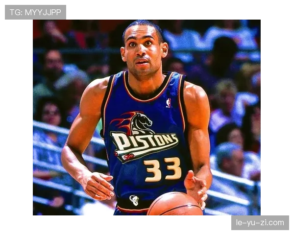 莱万多夫斯基伤愈复出：摆脱伤病困扰，迎来职业生涯新巅峰